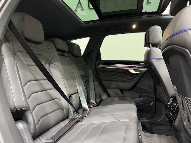 Used Volkswagen Touareg