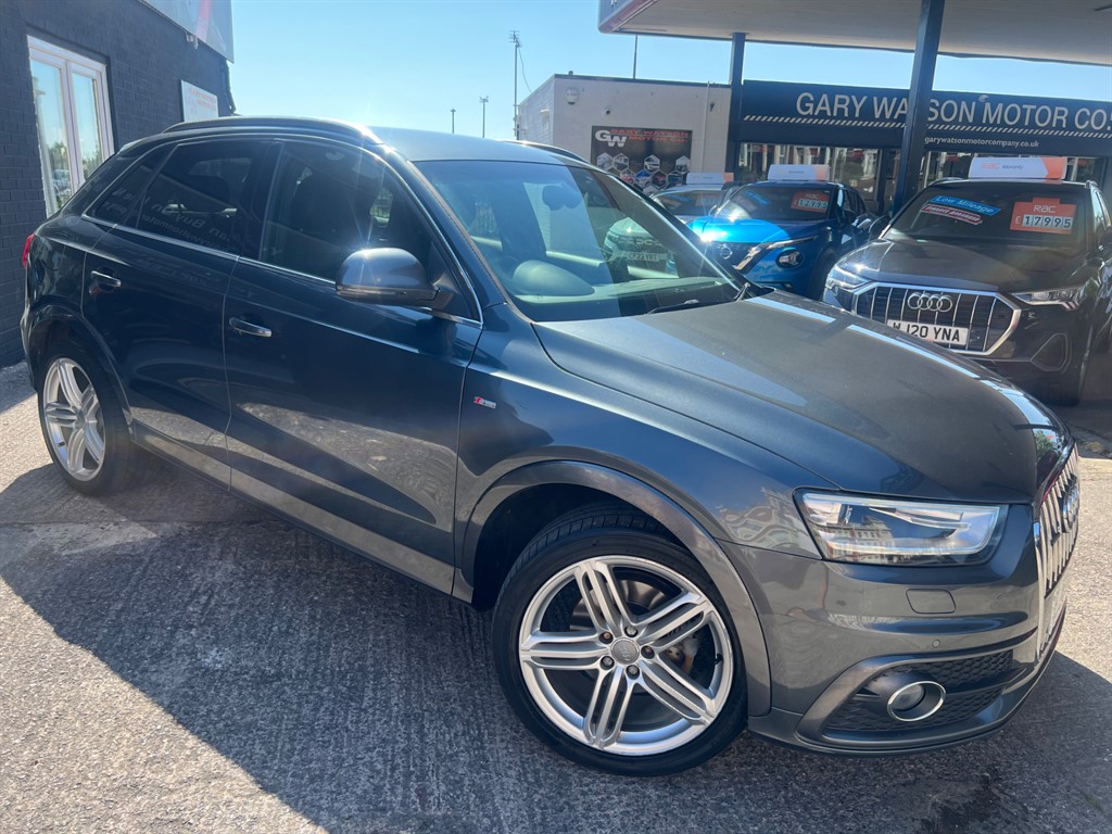 Grey 2014 Audi Q3 SUV/Crossover All-wheel drive Automatic