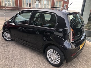 Volkswagen Up