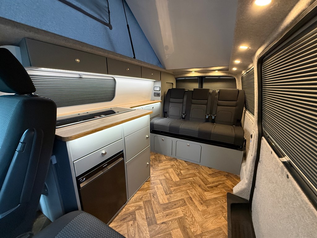 None VOLKSWAGEN TRANSPORTER CAMPERVAN CONVERSION 6 SEATER 2.0 TDI T32 DSG LWB EURO 6 150... photo