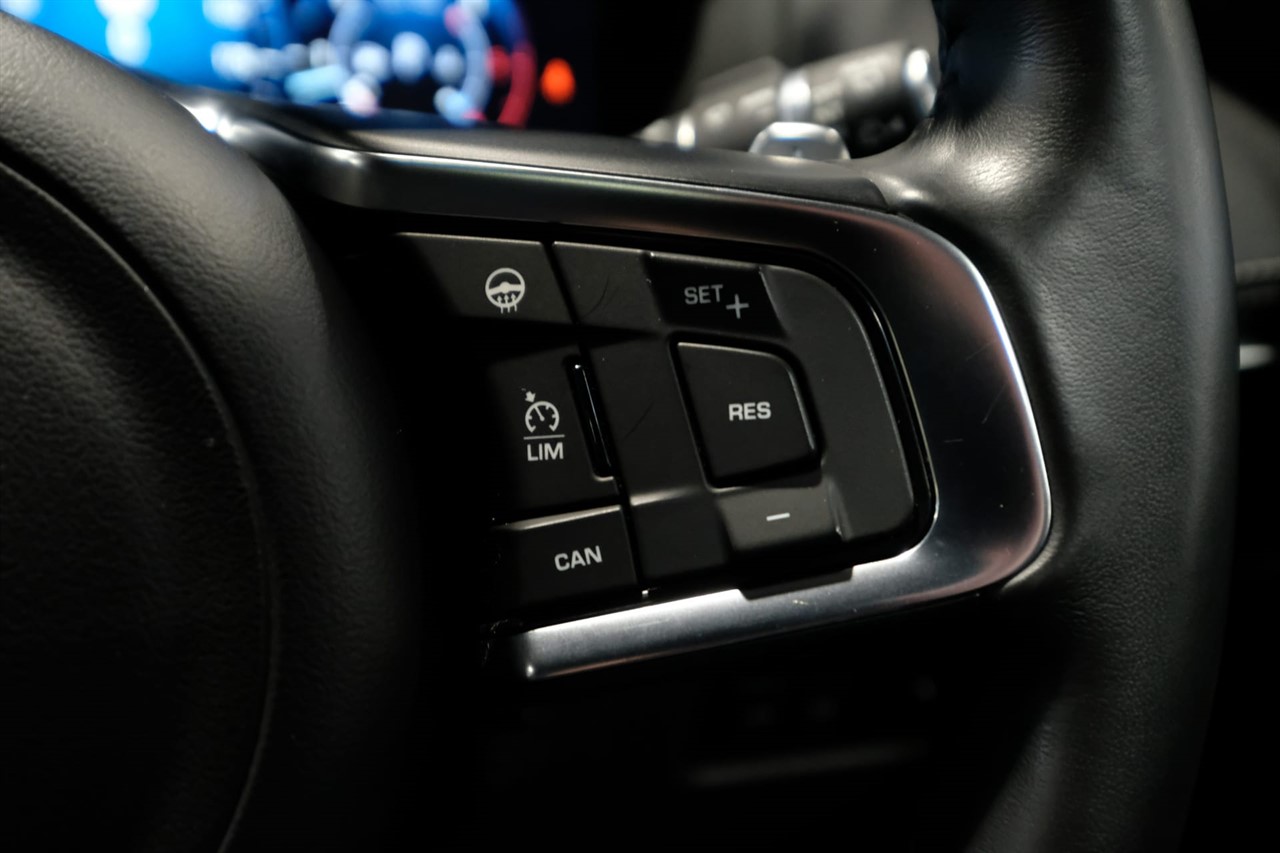 Introducir 75+ imagen jaguar f pace warning lights In.thptnganamst.edu.vn