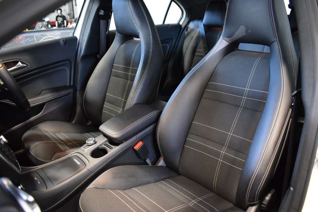 Mercedes a180 deals seat covers