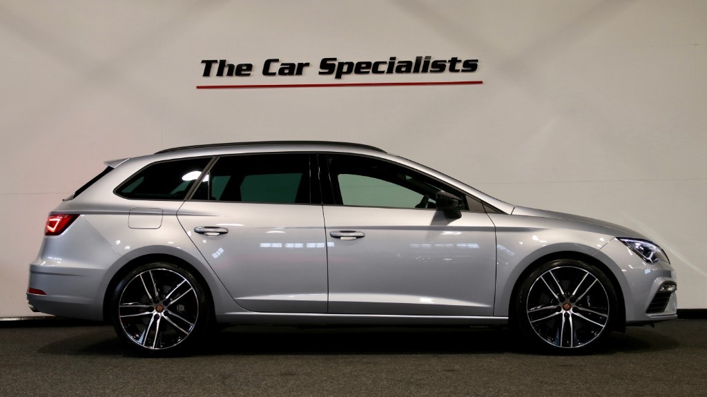 SEAT Leon, The Car Specialists