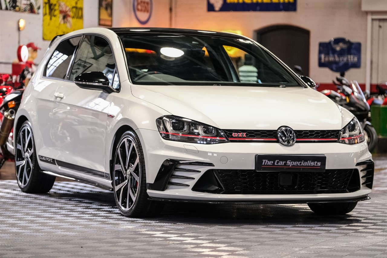 Volkswagen Golf, The Car Specialists