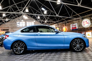 BMW 220i
