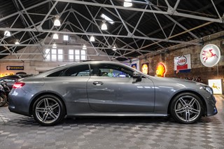 Mercedes E220