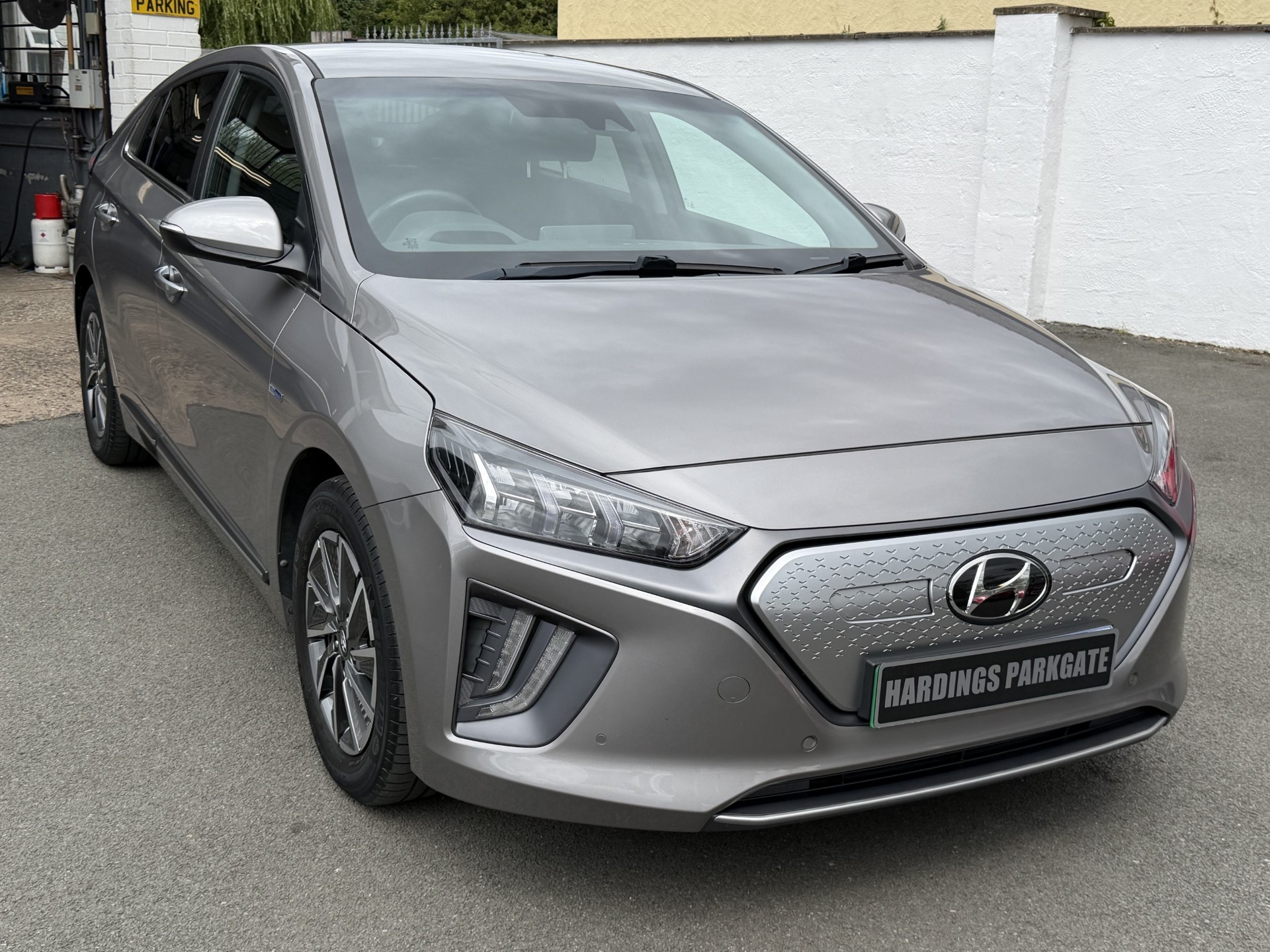 2021 HYUNDAI IONIQ