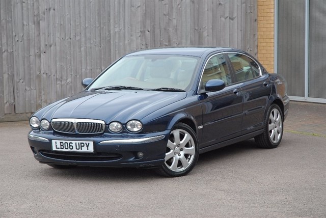 Jaguar X-Type