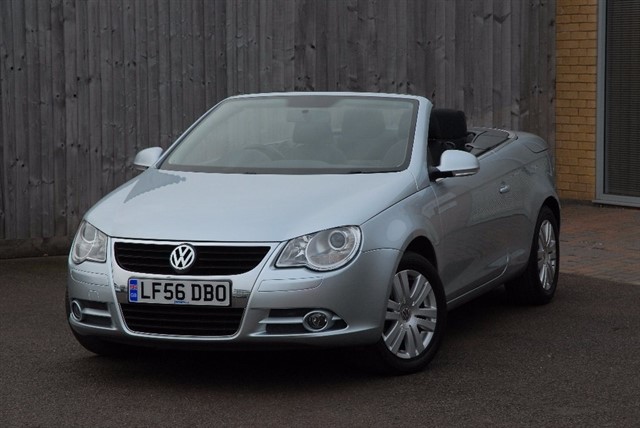 Volkswagen Eos