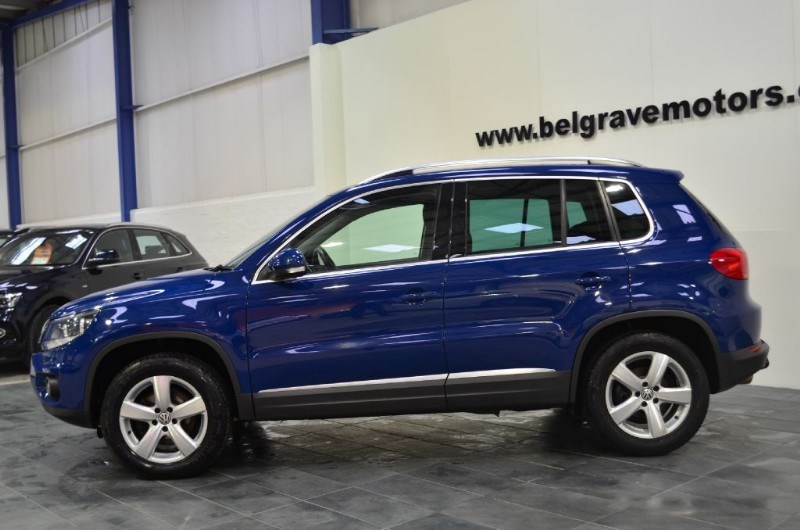 Volkswagen Tiguan ESCAPE TDI BLUEMOTION TECH 4MOTION 4x4 5DR 48+MPG for ...