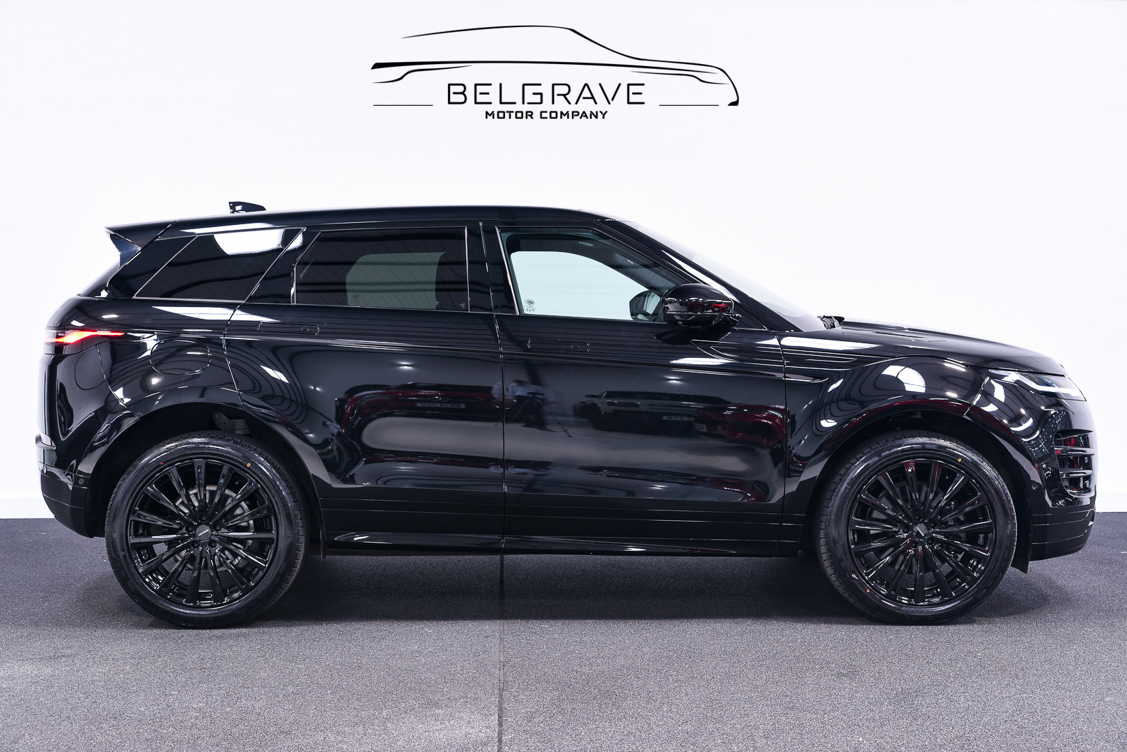 2025 Land Rover Range Rover Evoque