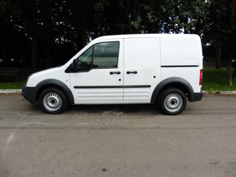 Used ford connect vans in essex #3