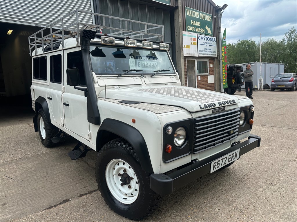 1998 Land Rover Defender 110 COU...