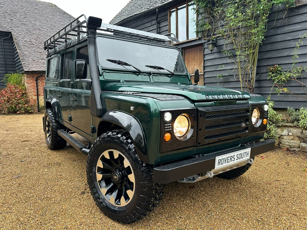 1997 Land Rover Defender 110 COU...