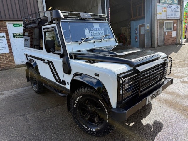 2012 Land Rover Defender 90 TD...