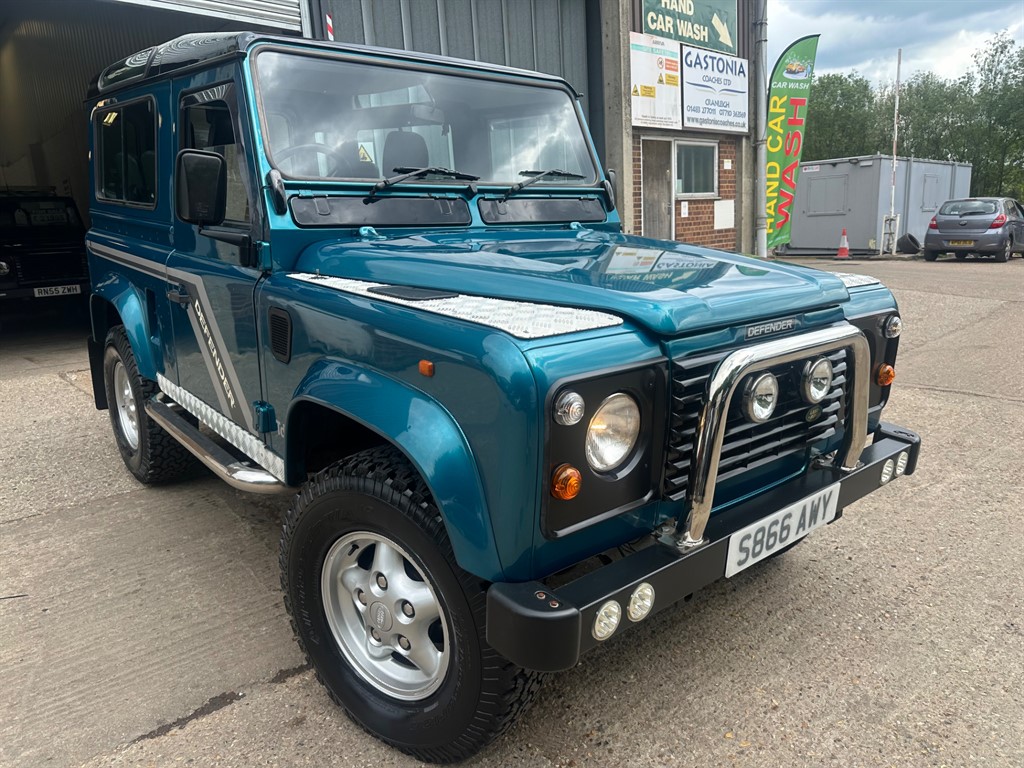 1998 Land Rover Defender 90 CSW...