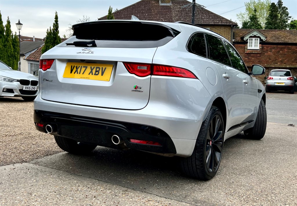 Used Jaguar F-Pace from JCT9