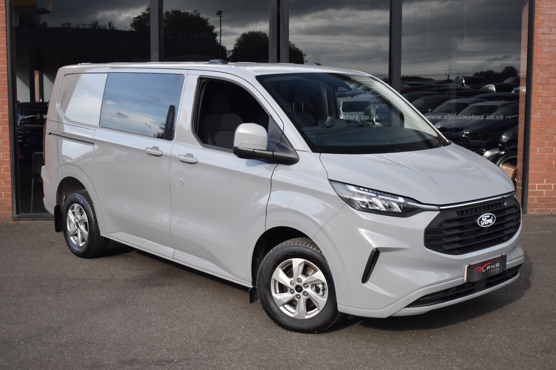 2026 Ford Transit Custom