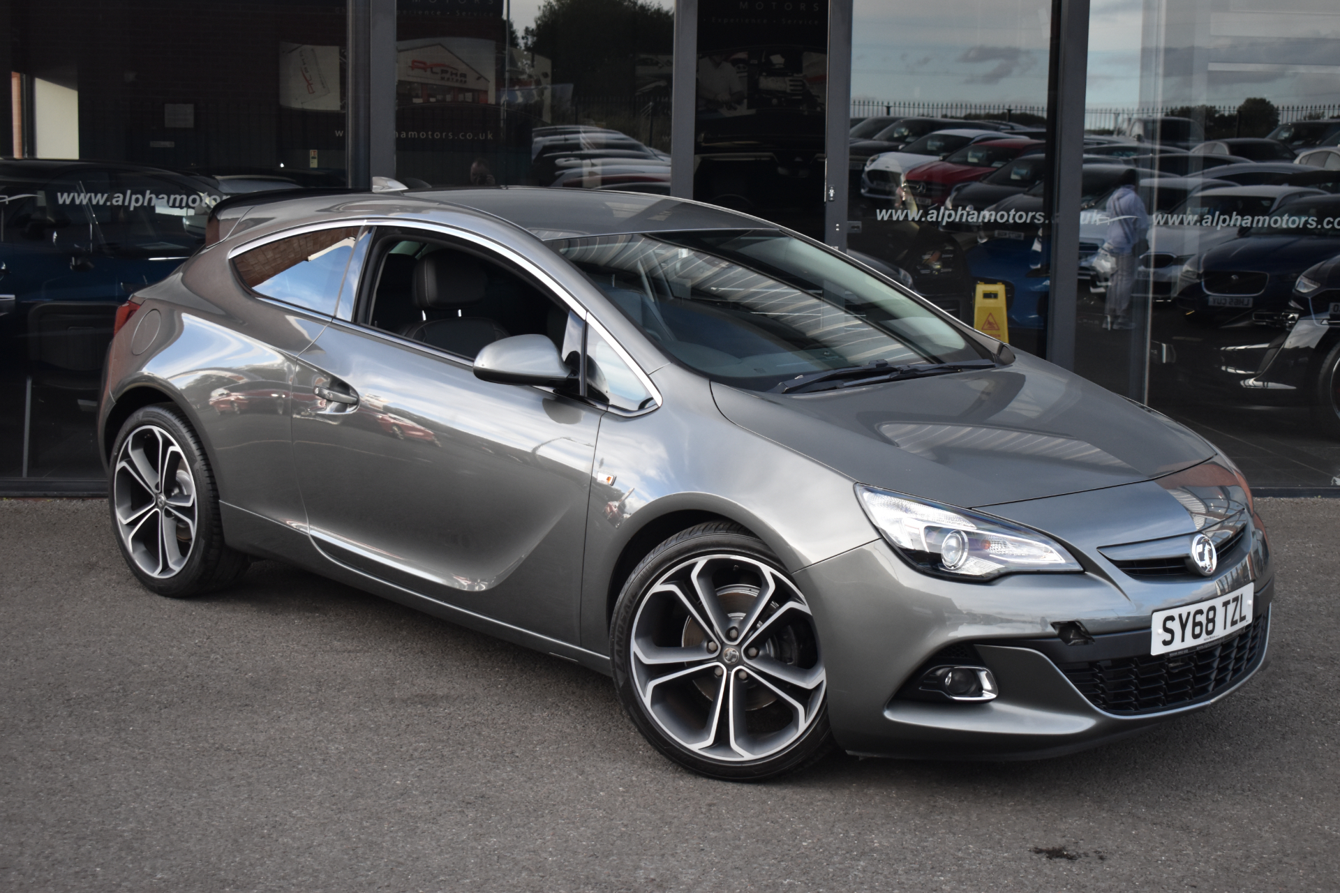 2018 Vauxhall Astra