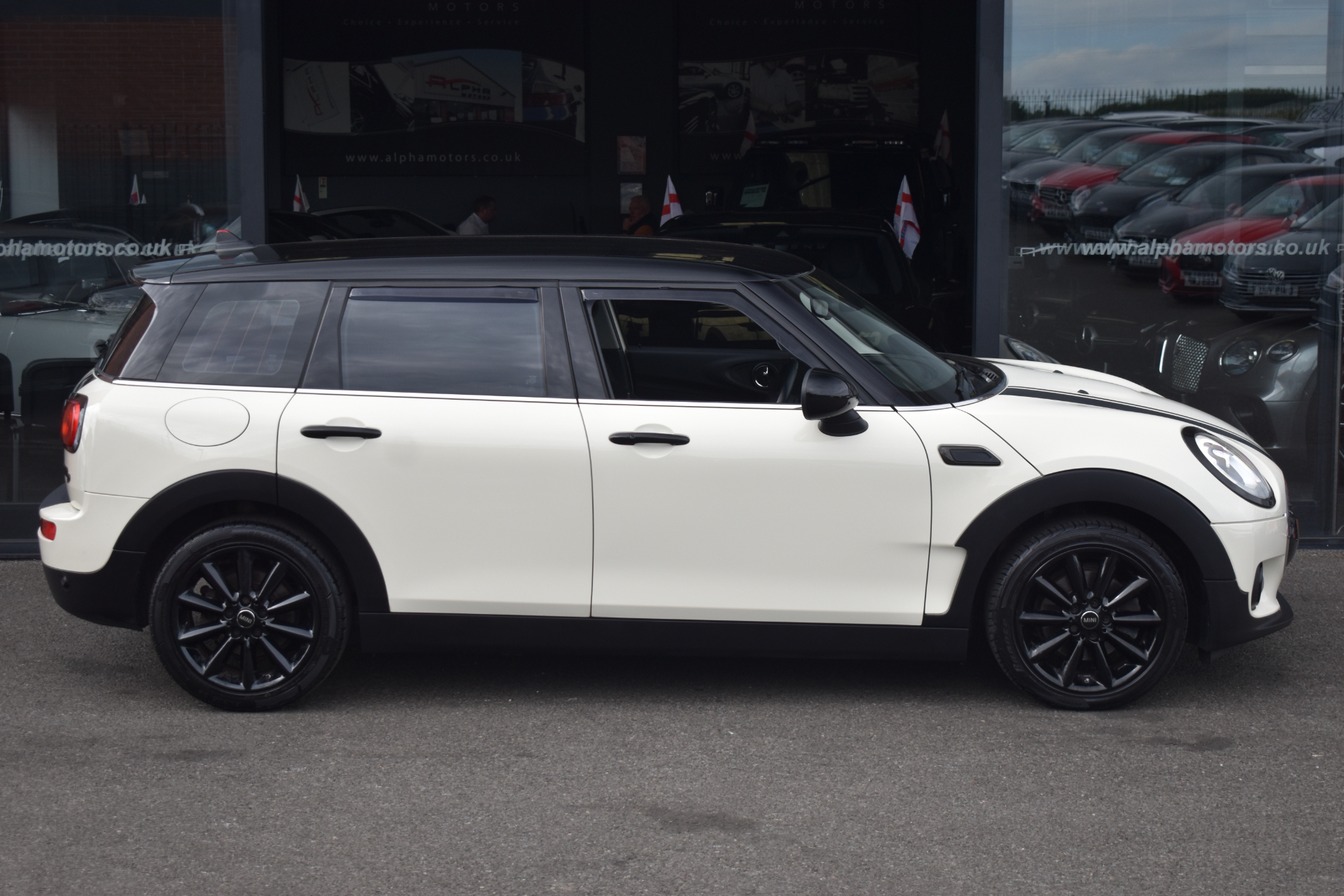 2016 Mini Clubman thumbnail 14