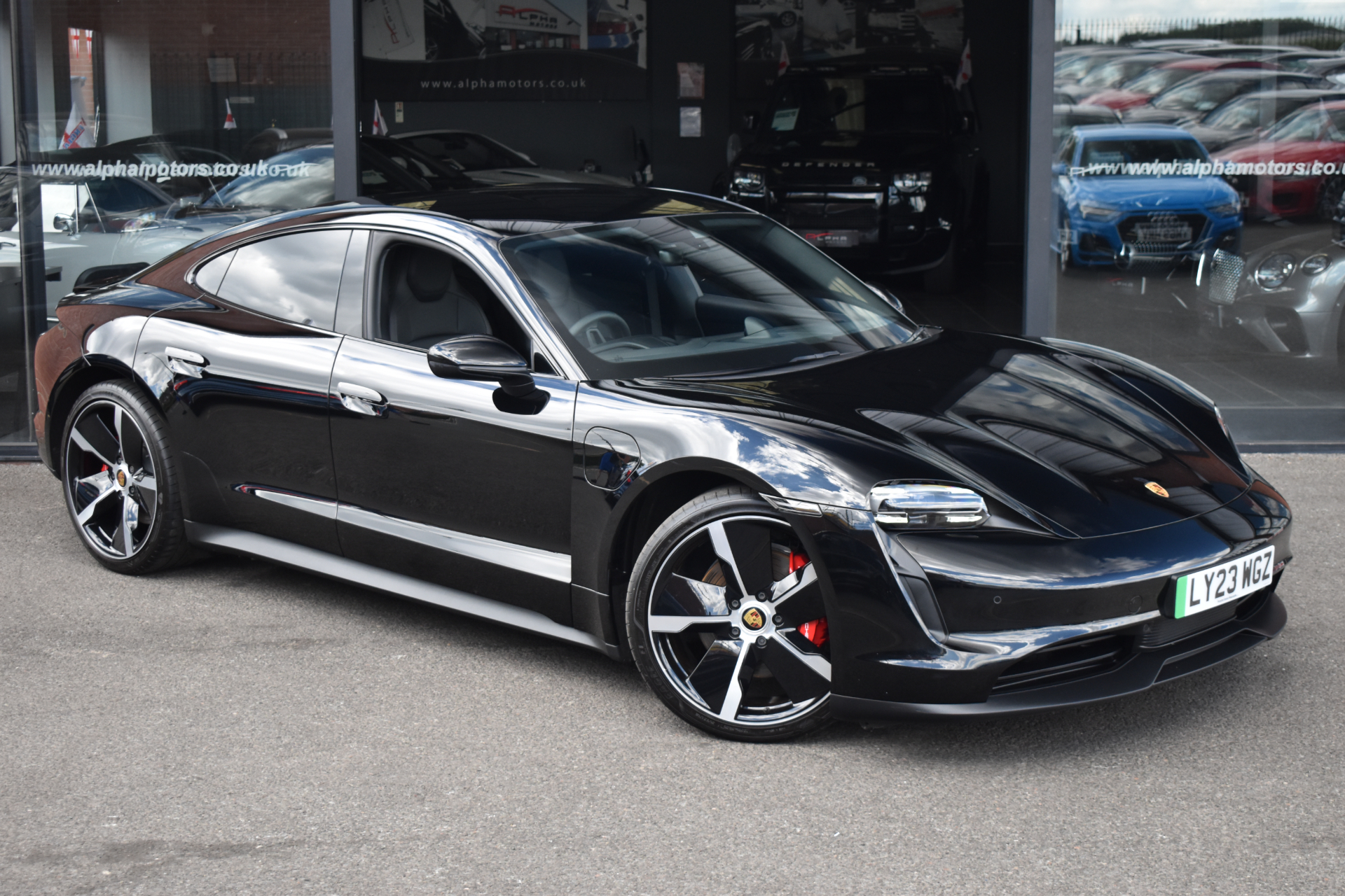 2023 PORSCHE TAYCAN