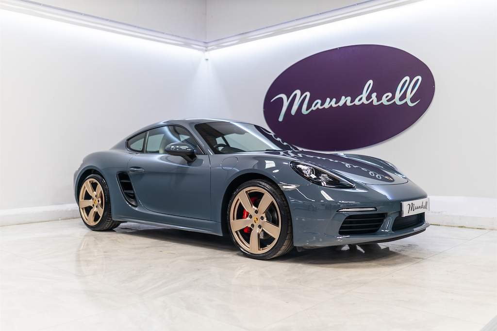 Porsche Cayman