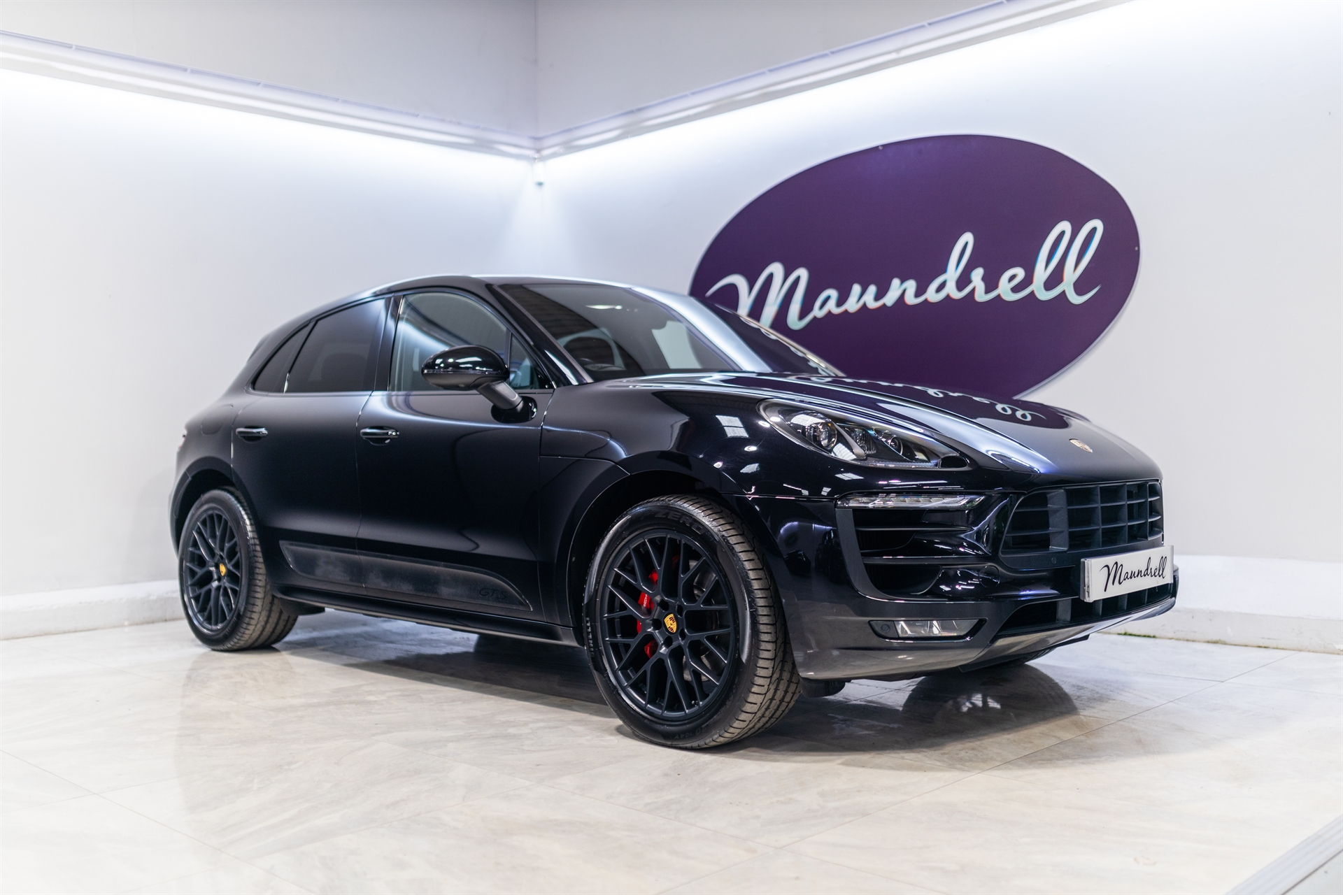 2017 Porsche Macan