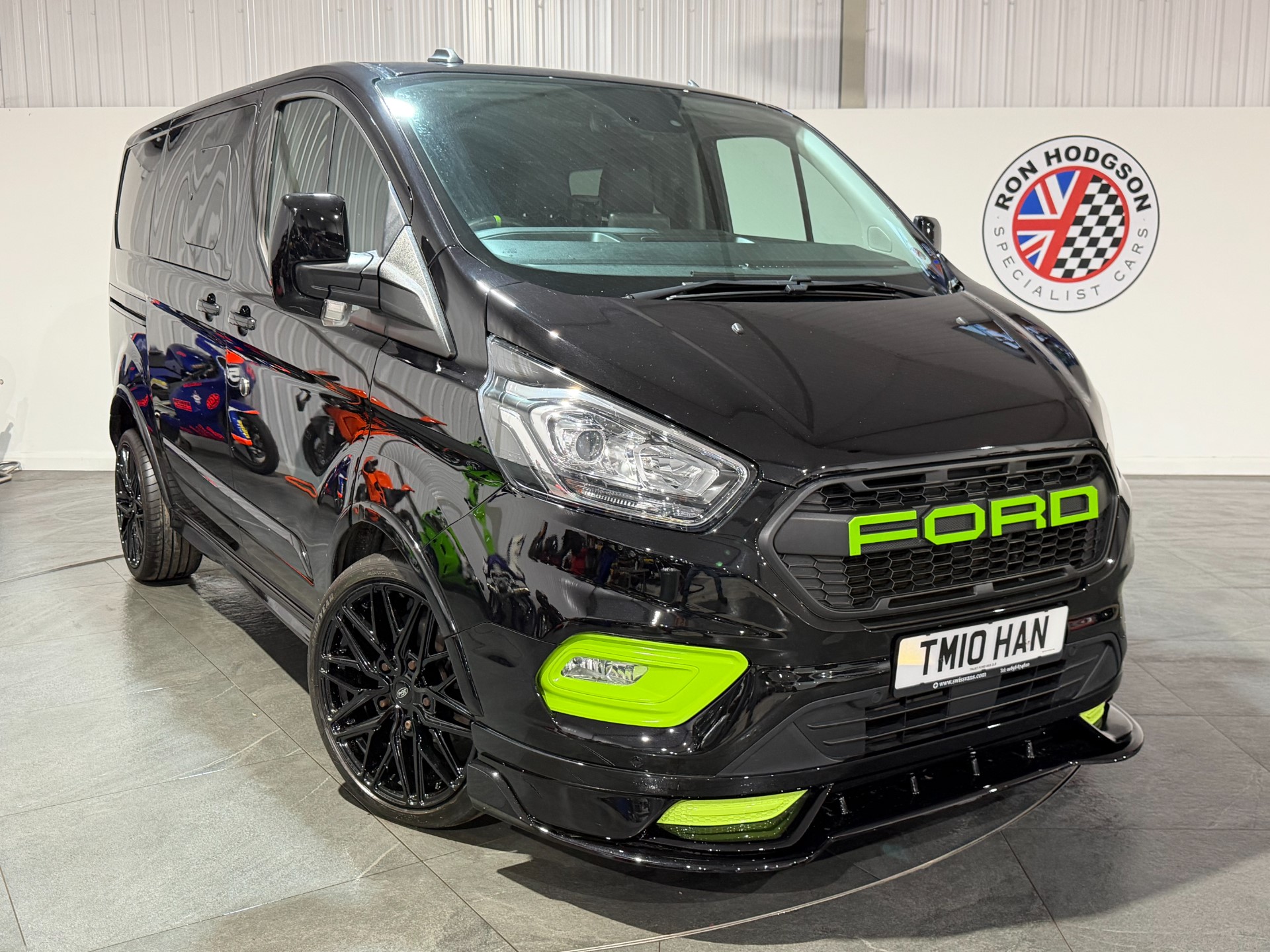 2023 Ford Transit Custom