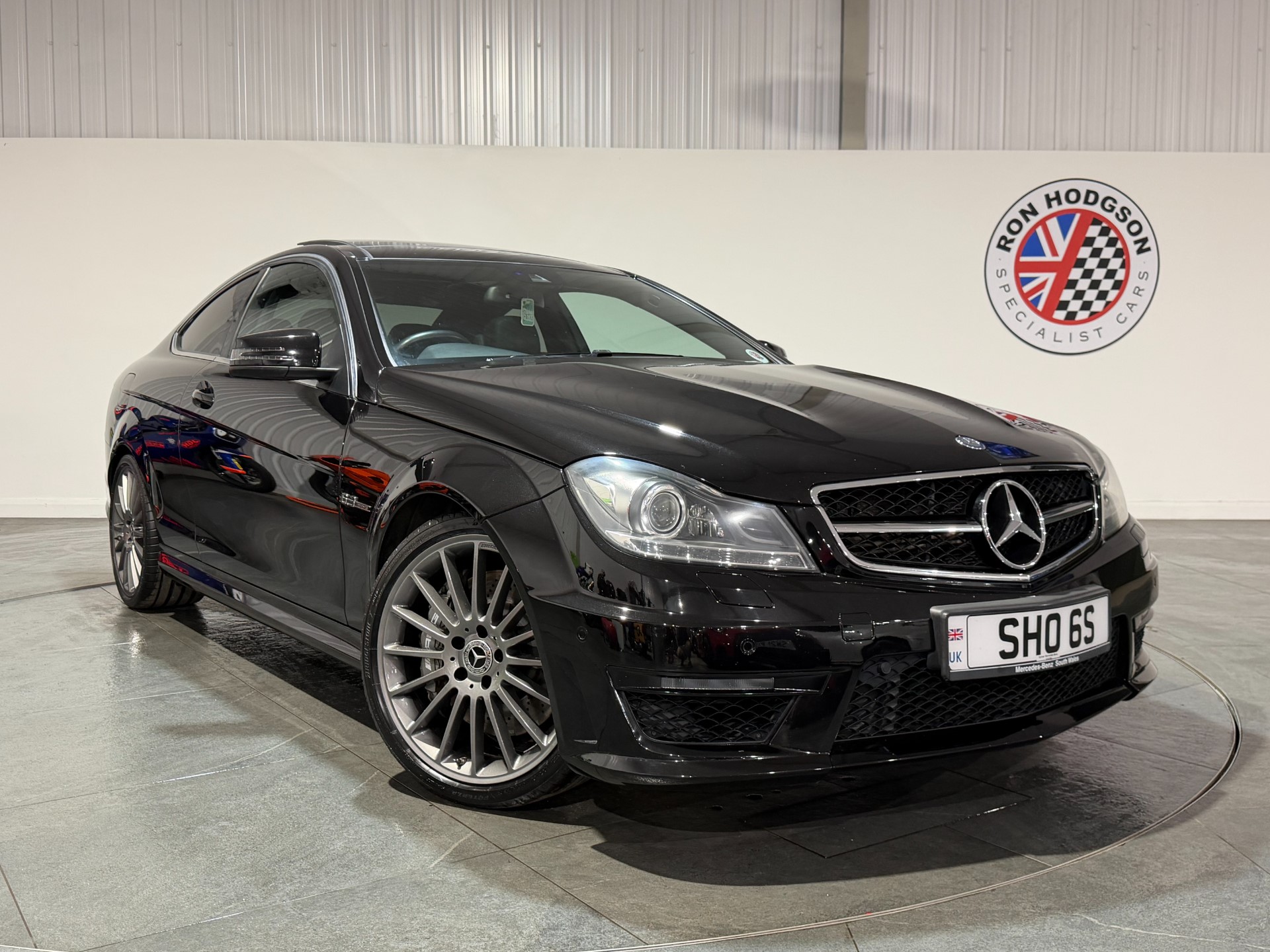 2013 Mercedes C63 AMG 6.3 AMG...