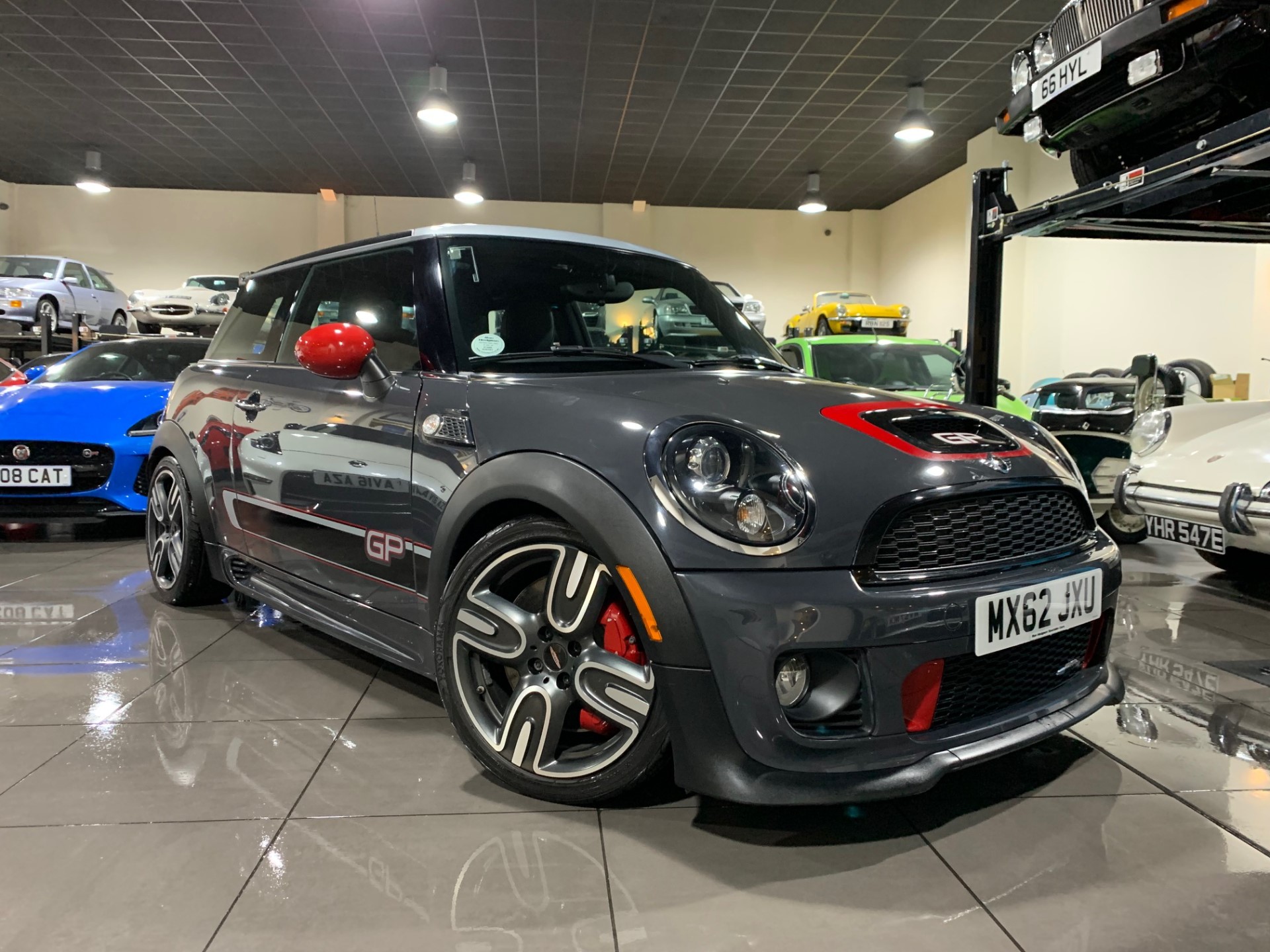 MINI Hatch 1.6 John Cooper Wor...