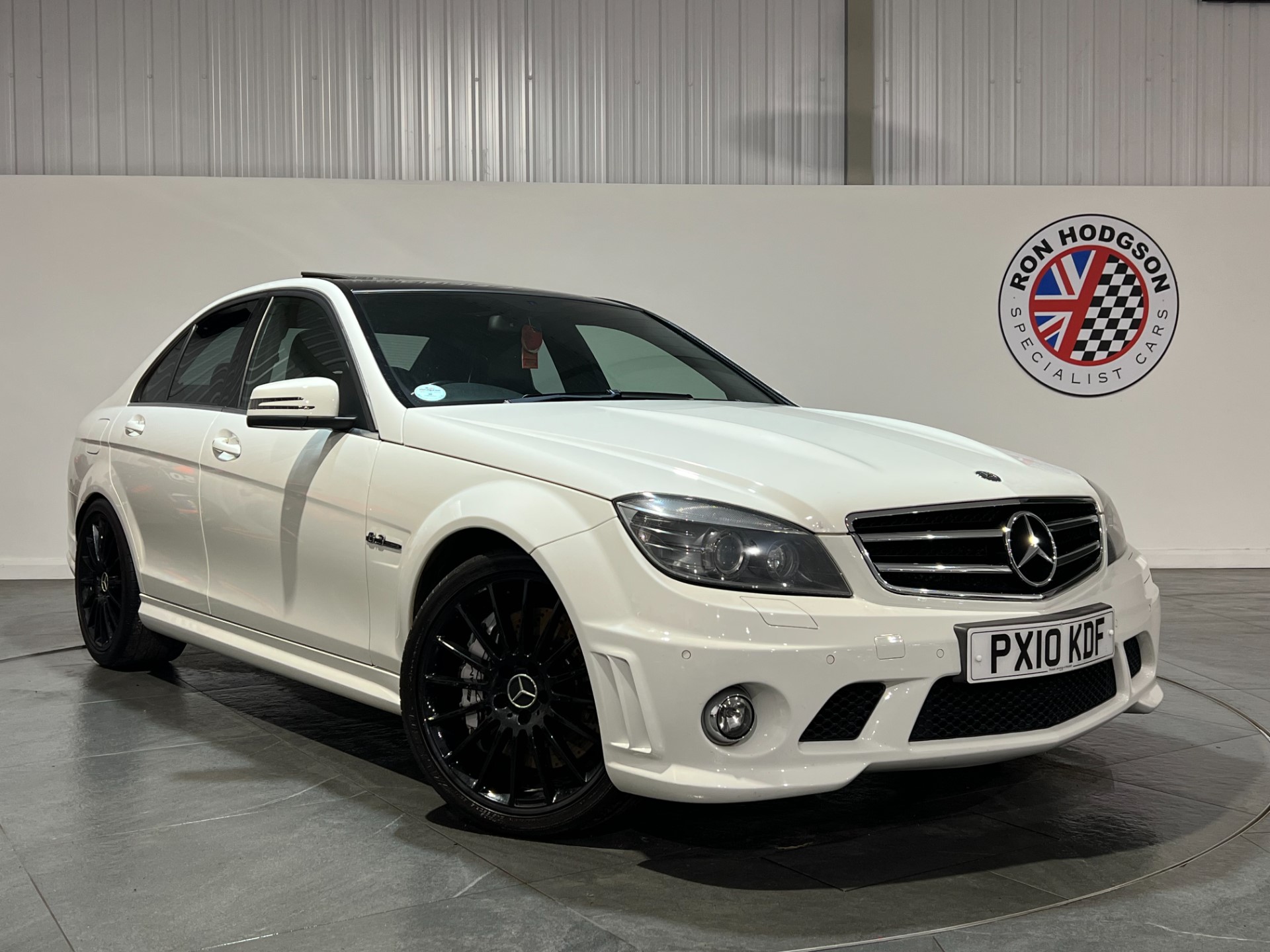 2010 Mercedes C63 AMG 6.3 AMG...