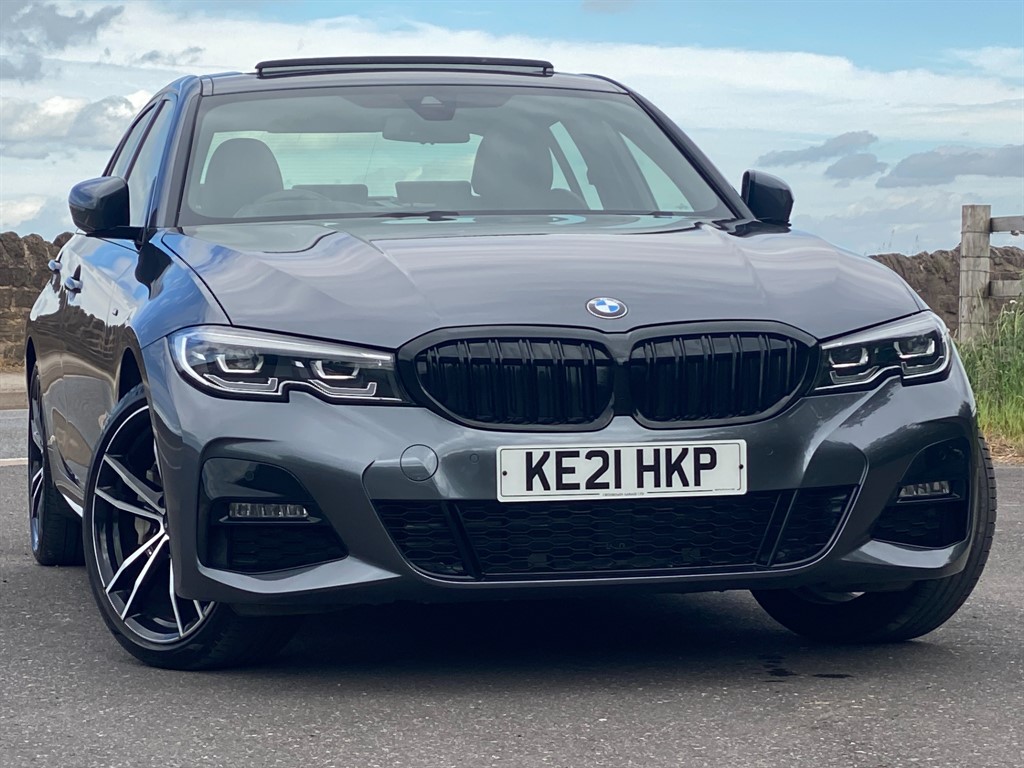 BMW 330e