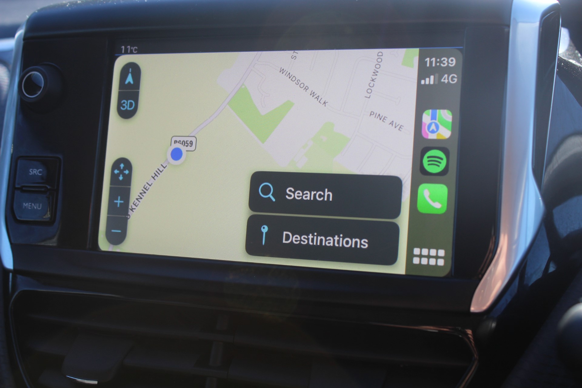 Peugeot 208 – Carplay Systems