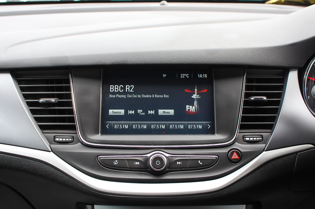 2020 Vauxhall Astra — image 29