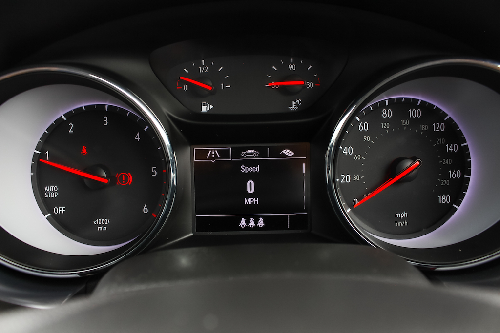 2020 Vauxhall Astra — image 36