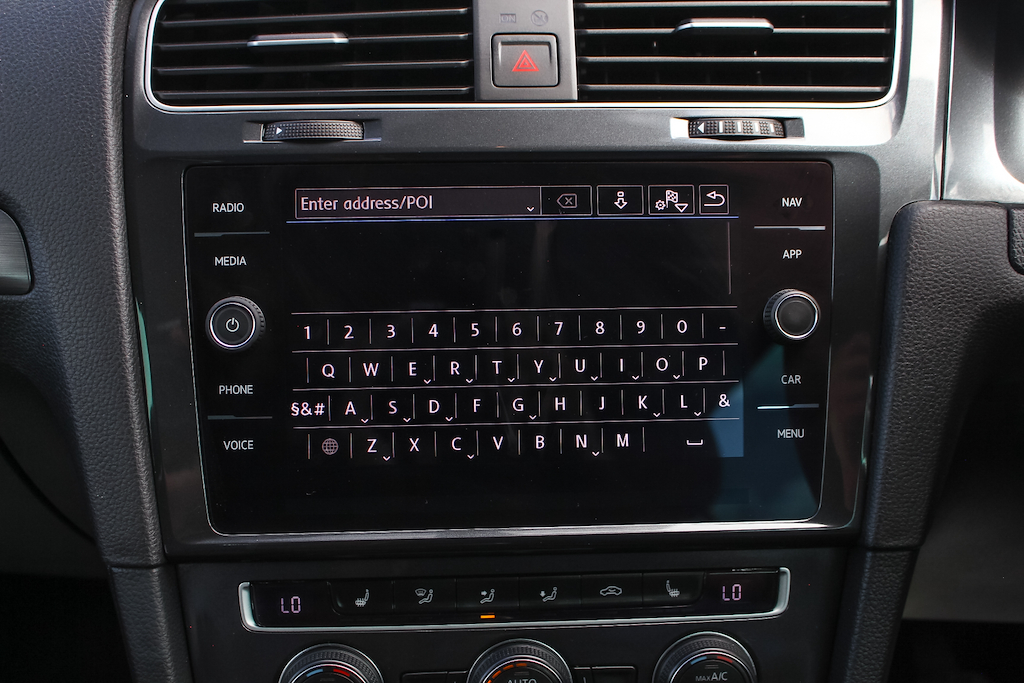 2020 Volkswagen Golf — image 34