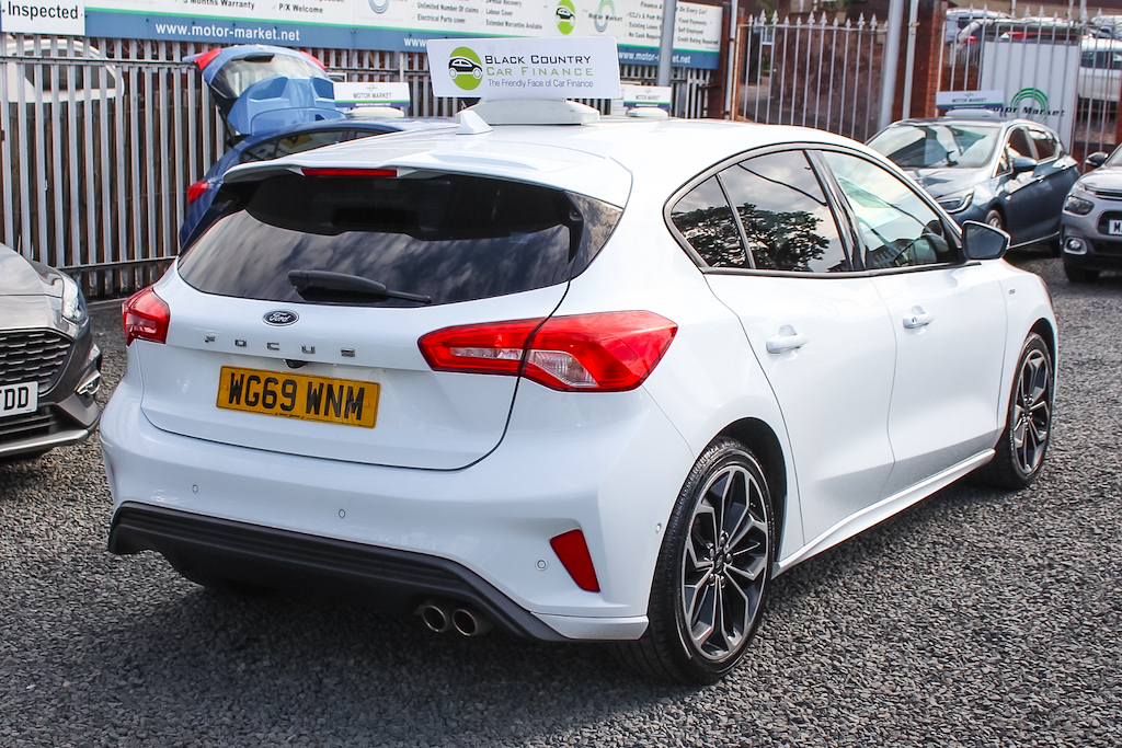 2019 Ford Focus — image 9