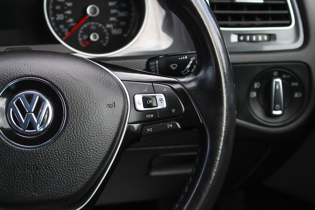 2020 Volkswagen Golf — image 23