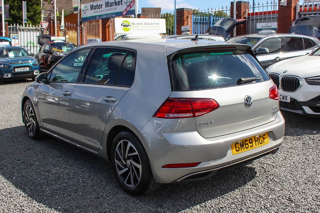 2020 Volkswagen Golf — image 5