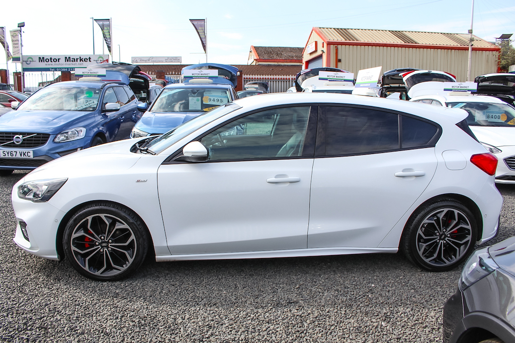2019 Ford Focus — image 4