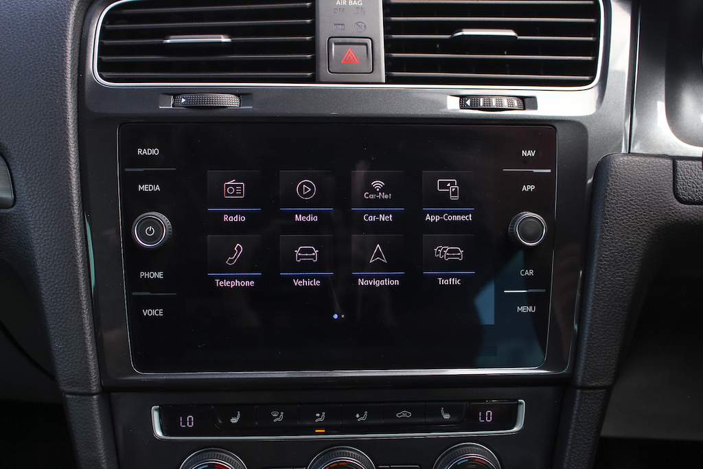 2020 Volkswagen Golf — image 37