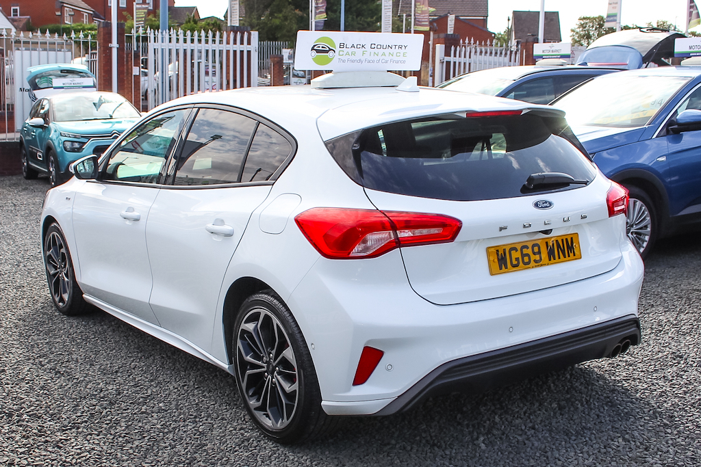2019 Ford Focus — image 5