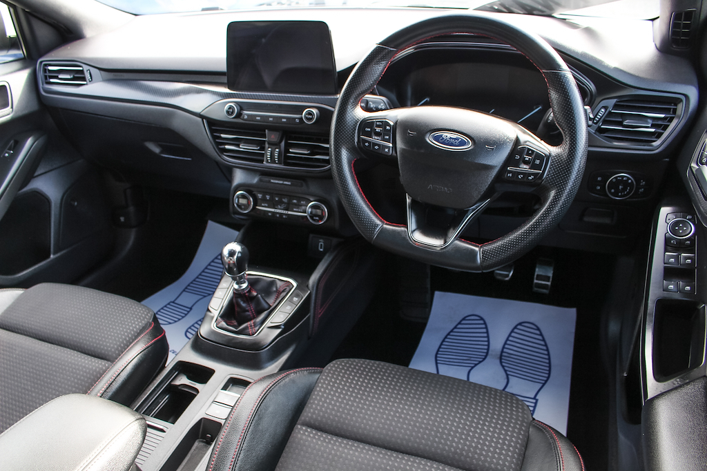 2019 Ford Focus — image 14