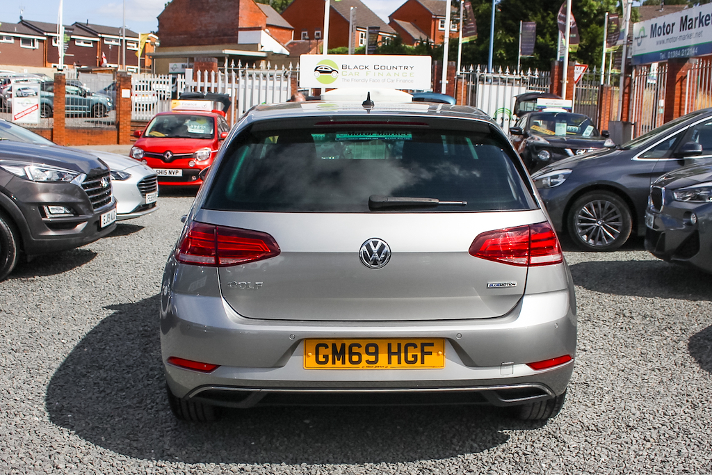 2020 Volkswagen Golf — image 6