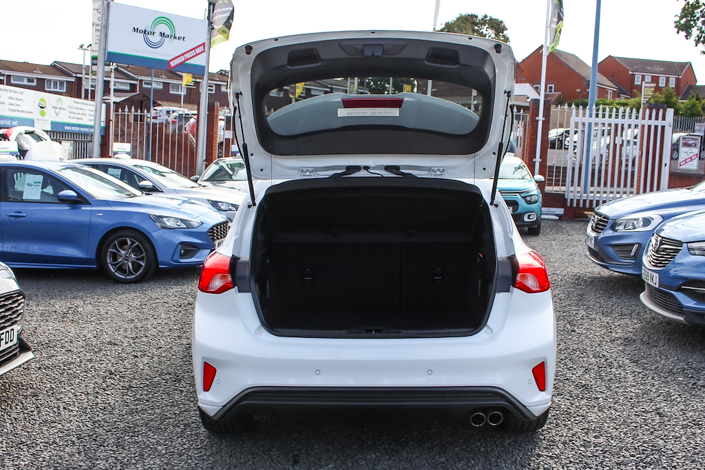 2019 Ford Focus — image 7