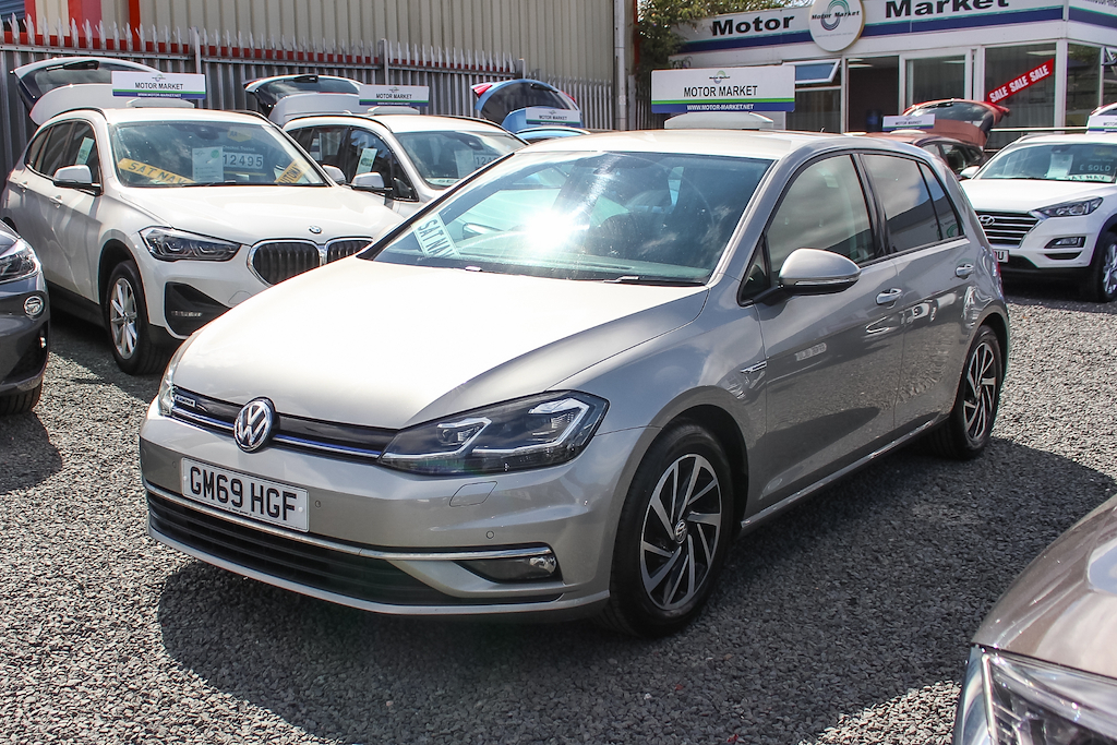 2020 Volkswagen Golf — image 3