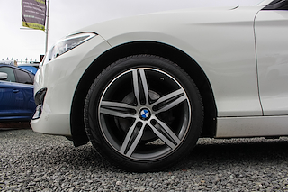 2016 BMW 218i — image 93