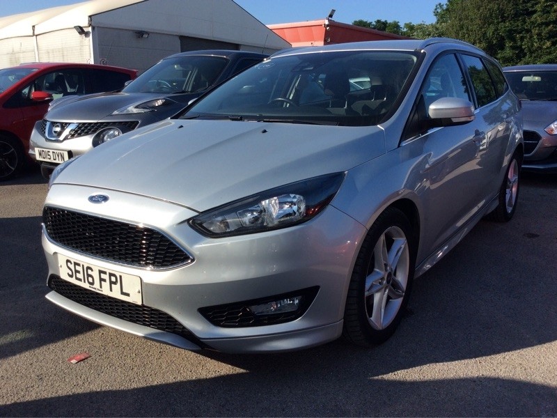 Ford Focus available in Cradley Heath, West Midlands Used Ford Focus from Click & Collect Cars