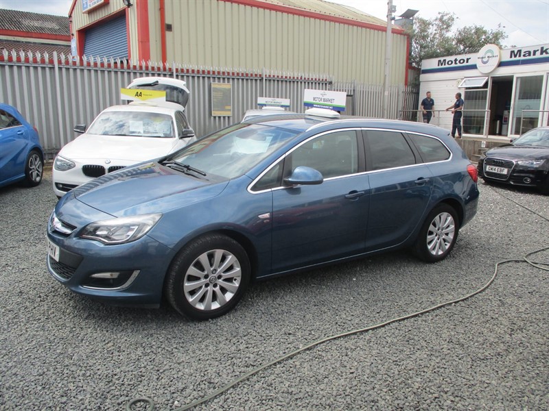 Vauxhall Astra available in Cradley Heath, West Midlands Used Vauxhall Astra from Click & Collect Cars