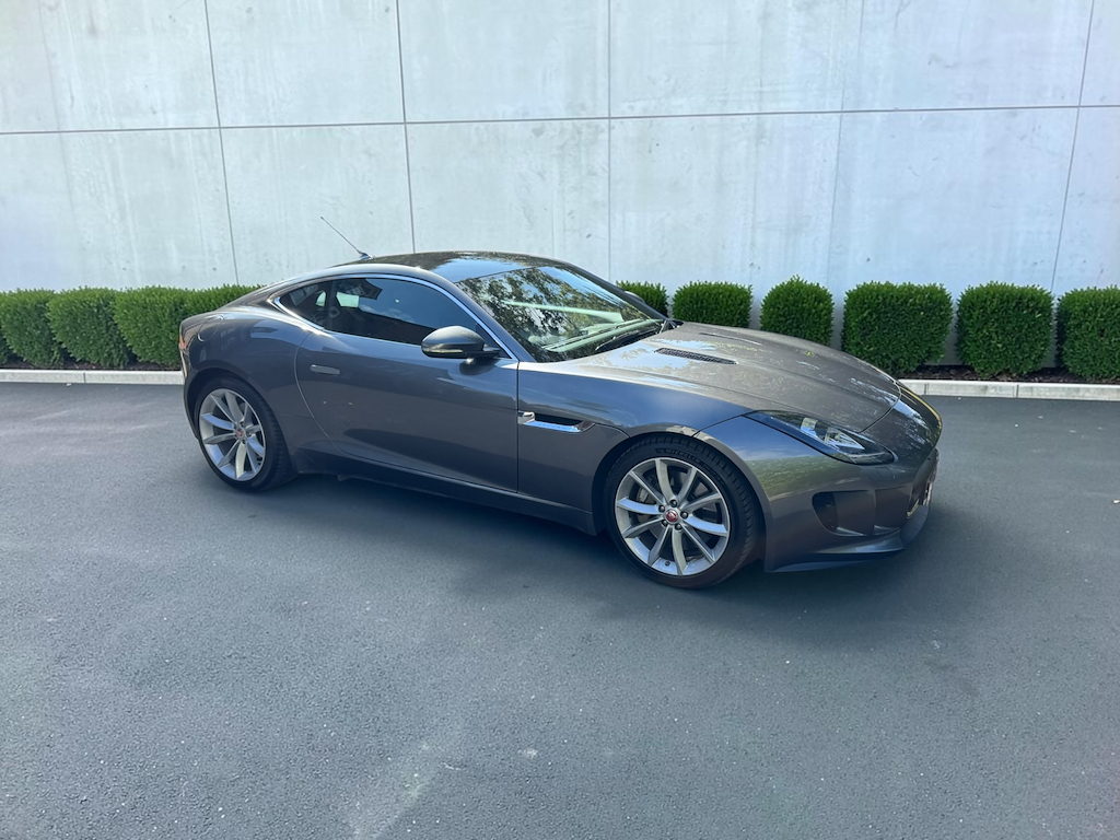 2015 Jaguar F-type